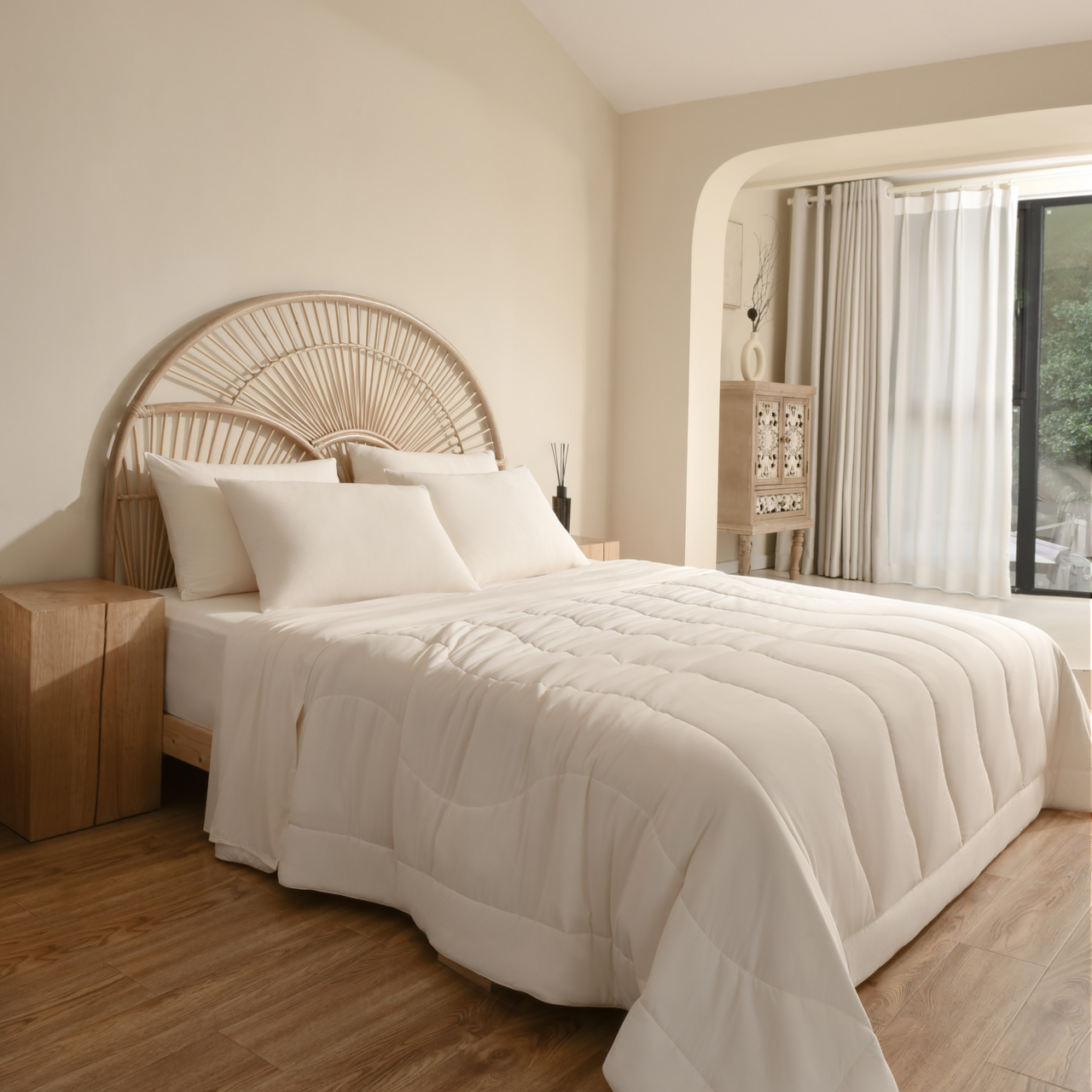 Cocoon™ Cooling Comforter
