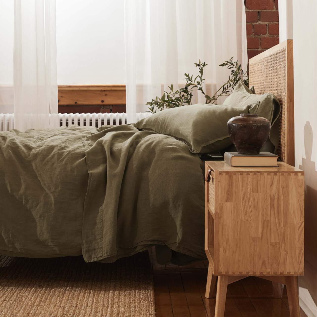 Cocoon™ European Linen Fitted Sheet