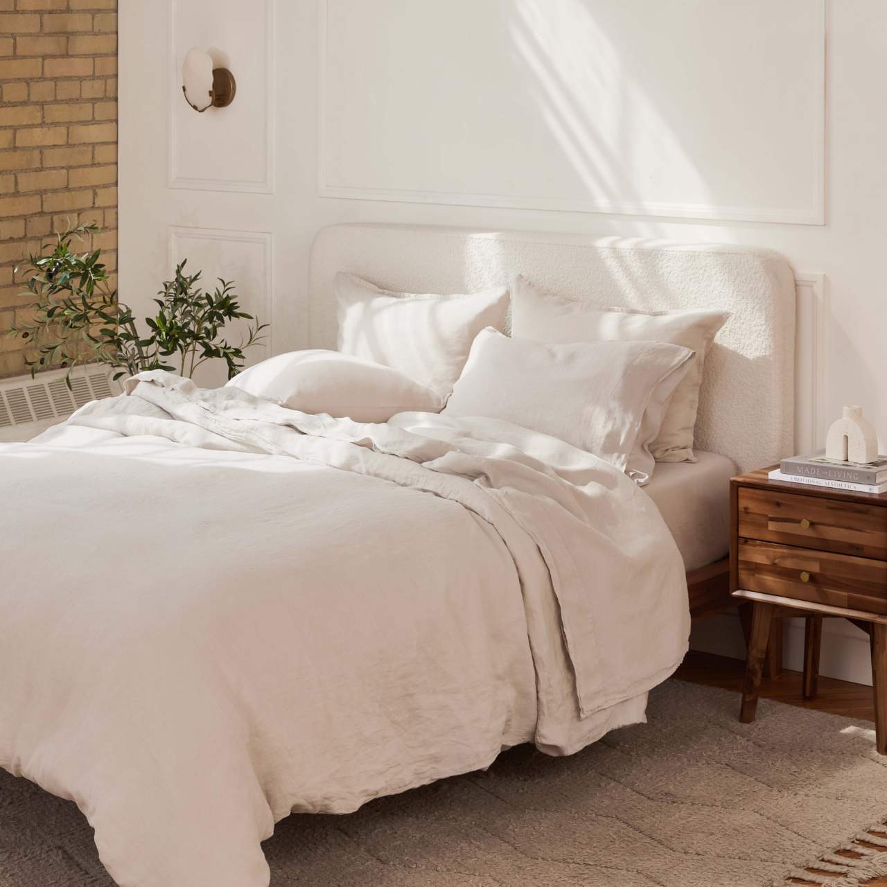 Cocoon™ European Linen Fitted Sheet