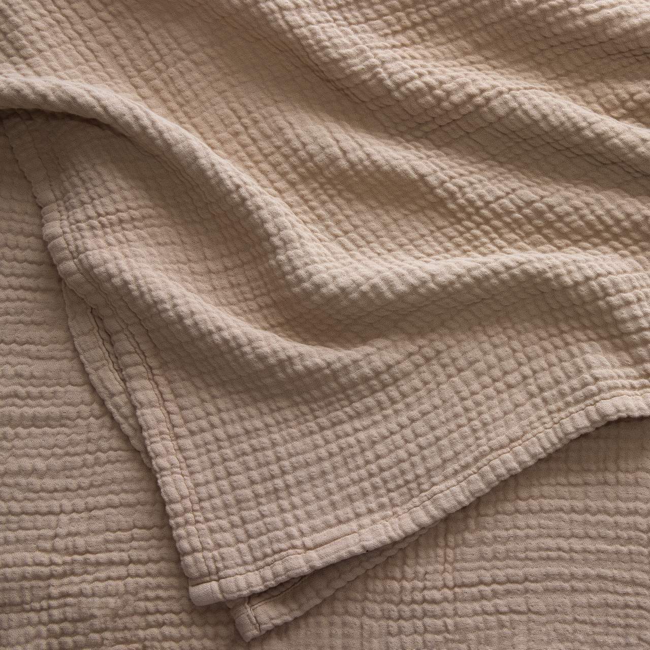 Cocoon™ Muslin Blankets and Bedding