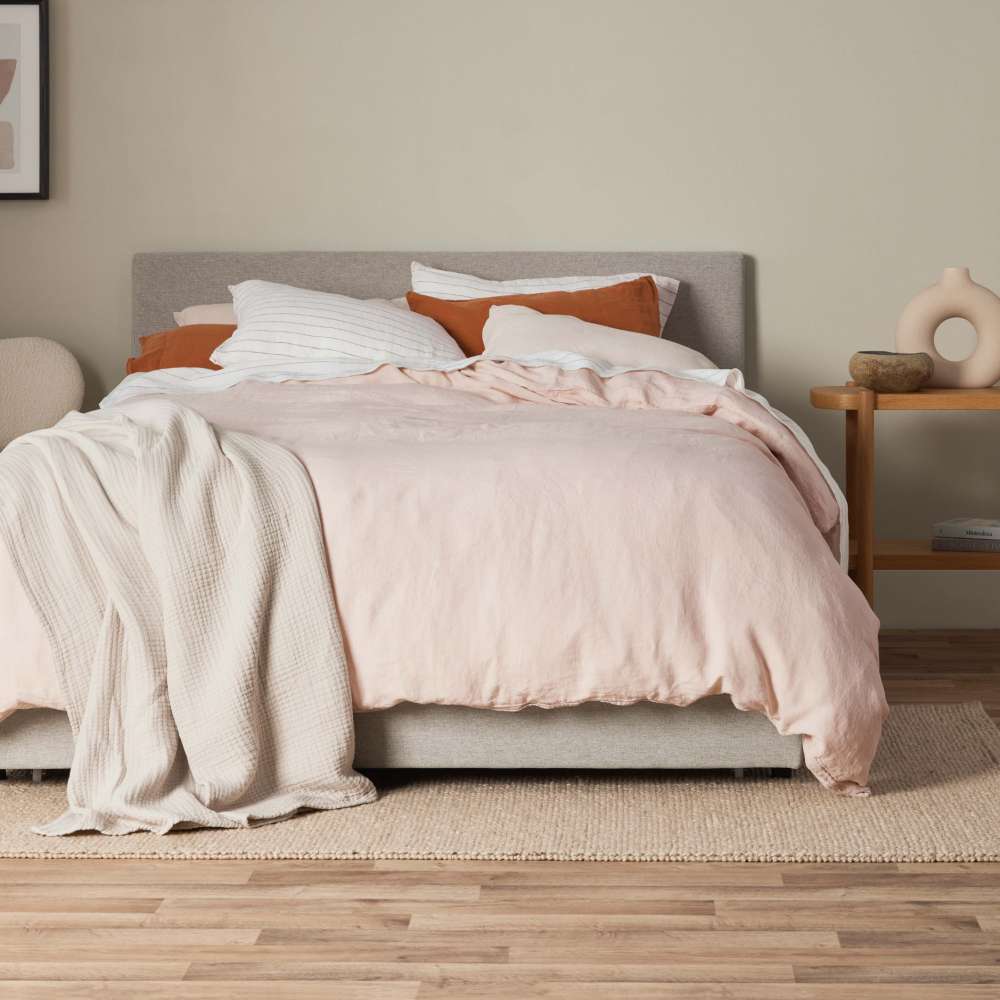 Cocoon™ Muslin Blankets and Bedding